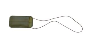 Portaocchiali in vera pelle con laccetto integrato